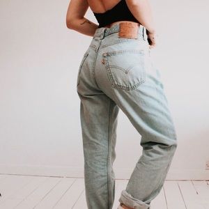 Levi Light Wash 505 Mom Jeans